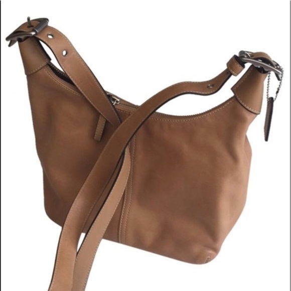 Coach vintage tan bag in great condition clean inside 8x13 inches - Picture 1 of 11